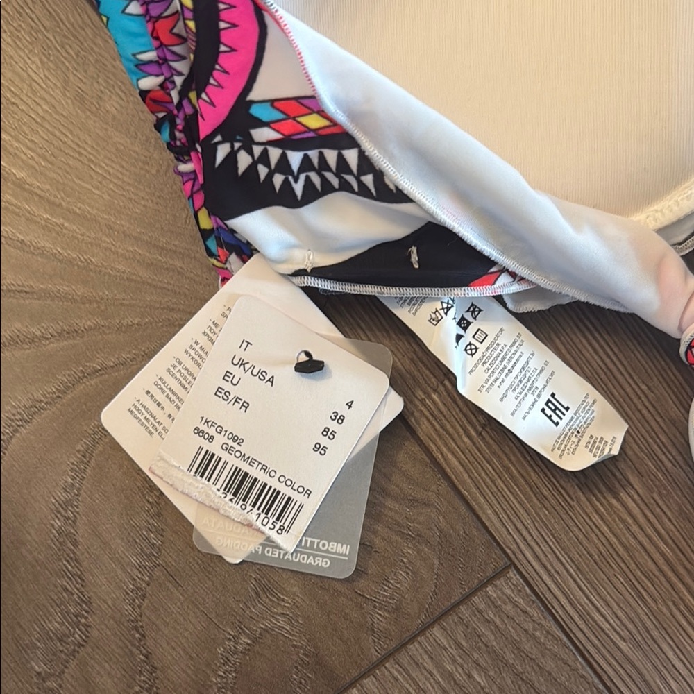 Tezenis Colorful Patterned Bikini Set NWT - Picture 9 of 9